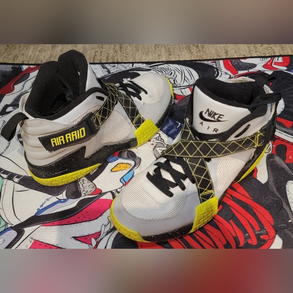 Air Raid Wolf Grey Venom